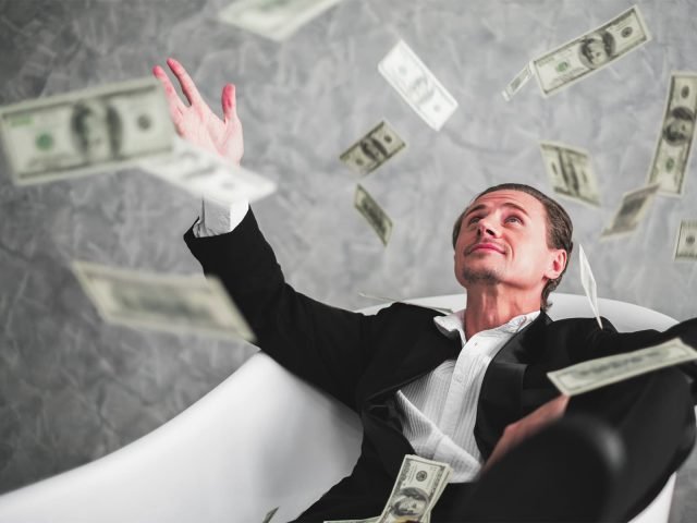 💰 Les 10 Critères Indispensables pour Atteindre le Statut de Millionnaire